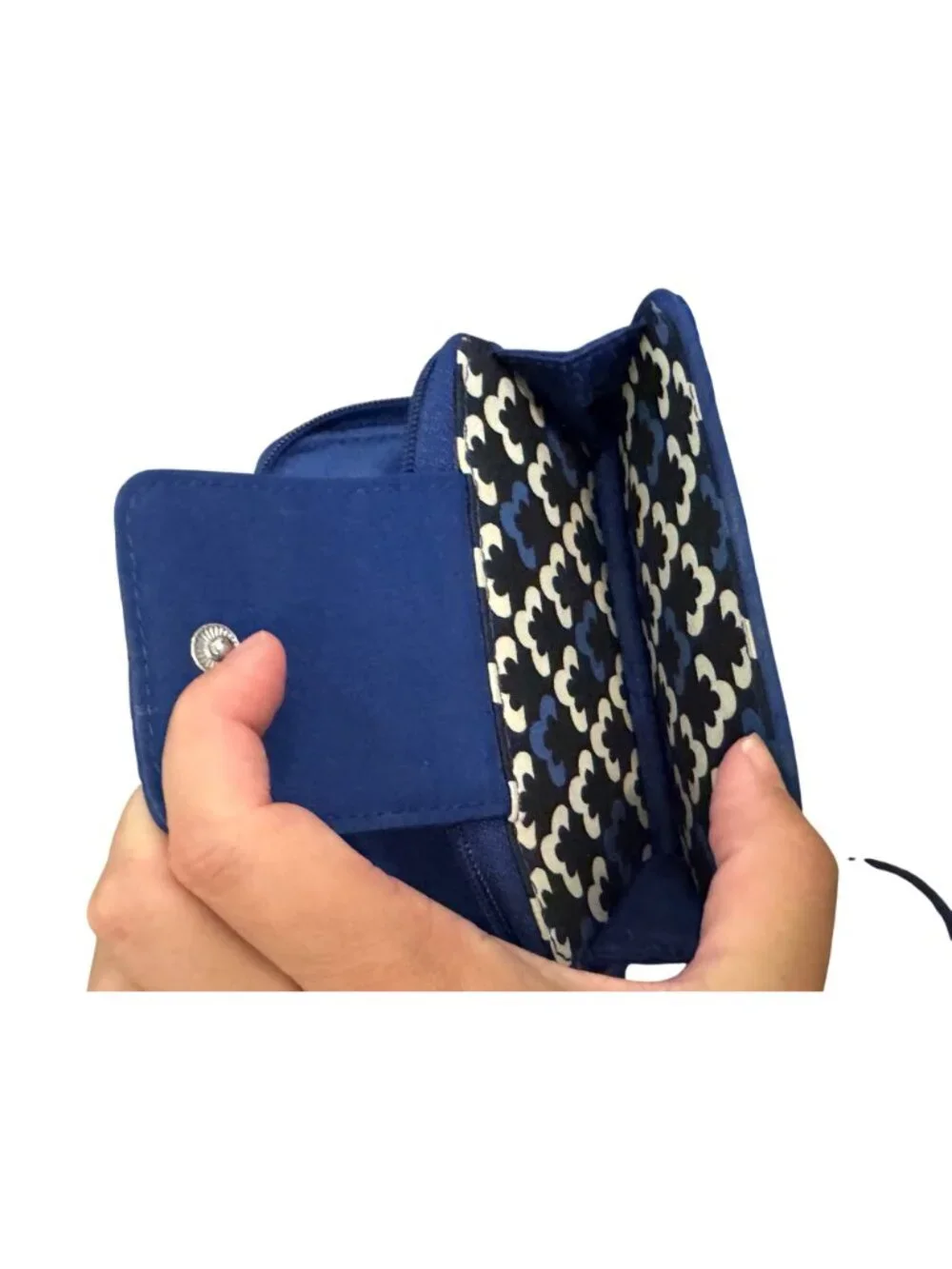 Vera Bradley Blue Quilted Wristlet Wallet With ID Window & Snap Closure - Picture 5 of 7